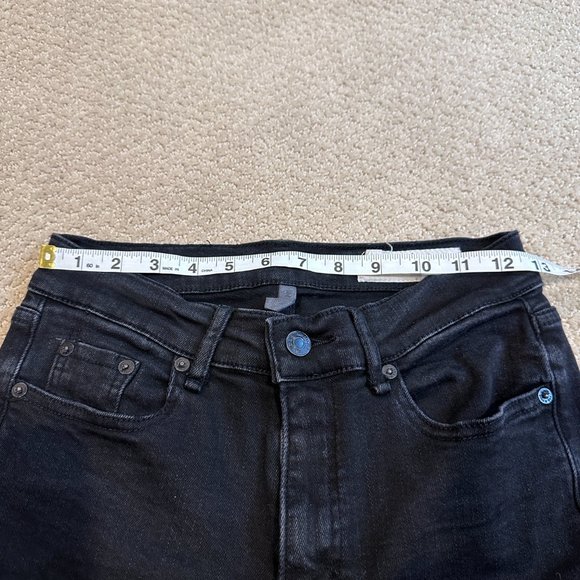 Rag & Bone Jeans Capri Mid Rise Skinny Destroyed Step Hem Black Hampton Size 27 - Picture 9 of 16